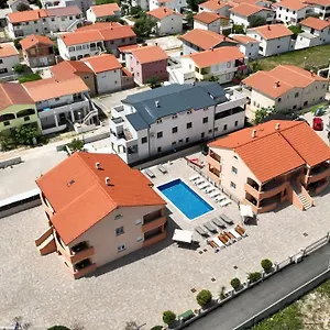  Apartman Lucky Horvátország